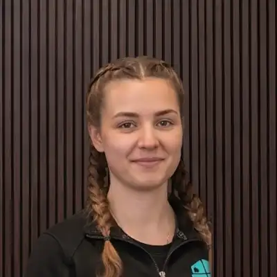 Alina K.